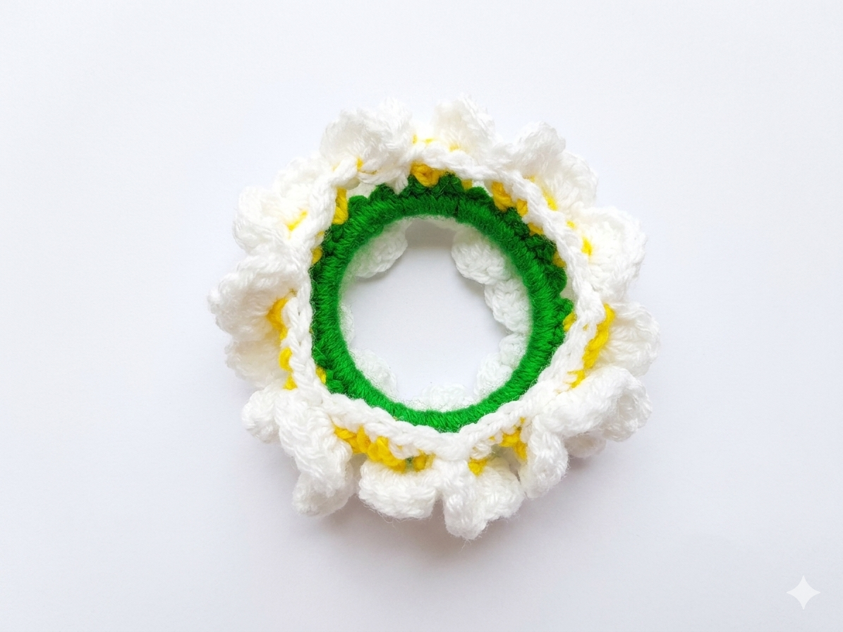 Crochet Floral Scrunchie β Handmade Hair Accessory - Image 5